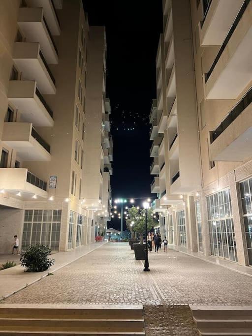 Sphinx Apartment Durrës Exteriör bild